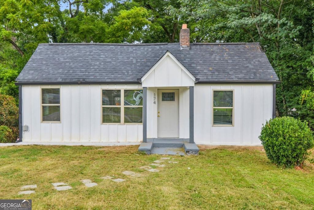 Photo of 174 Howard Street NW, Atlanta, GA 30314 (MLS # 10804086)