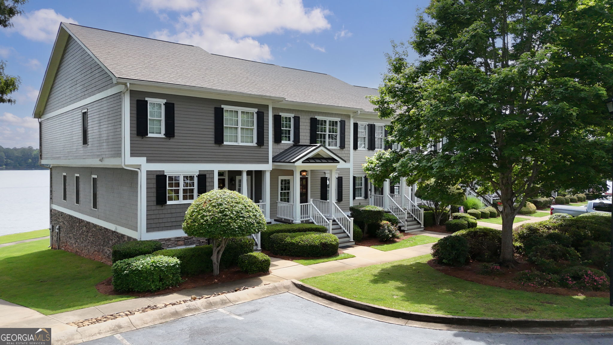 175 Lakeview DR 102