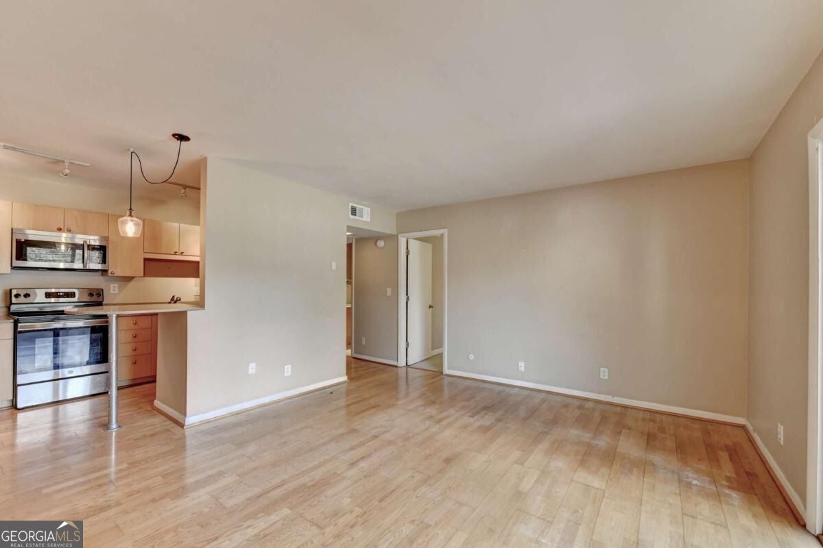 3501 Roswell RD NE 107