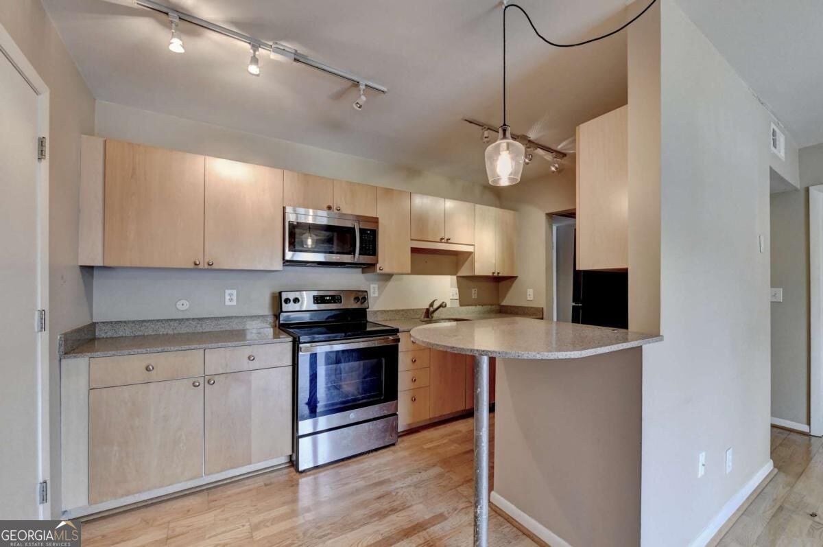 3501 Roswell RD NE 107