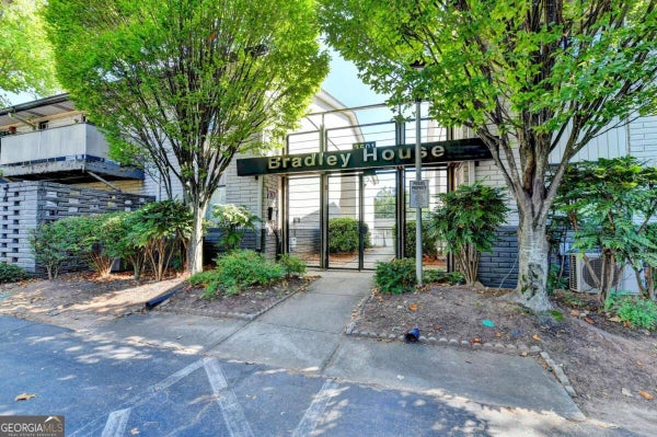 3501 ROSWELL RD NE APT 107, ATLANTA, GA 30305 - Image 85a9cc8dddcf2cb25b644f86d9ab6c72/4147711526