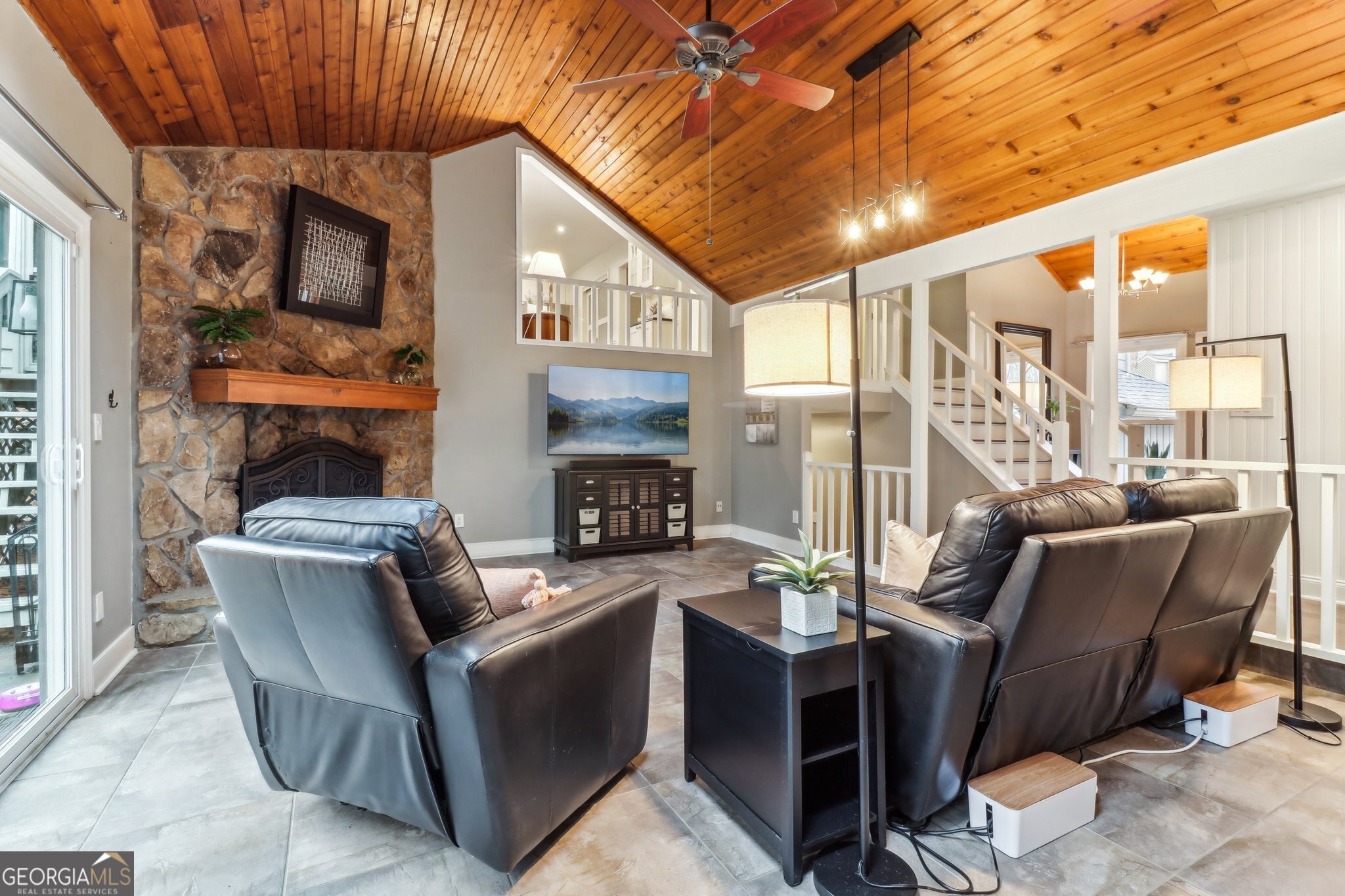 Chimney Springs - Residential