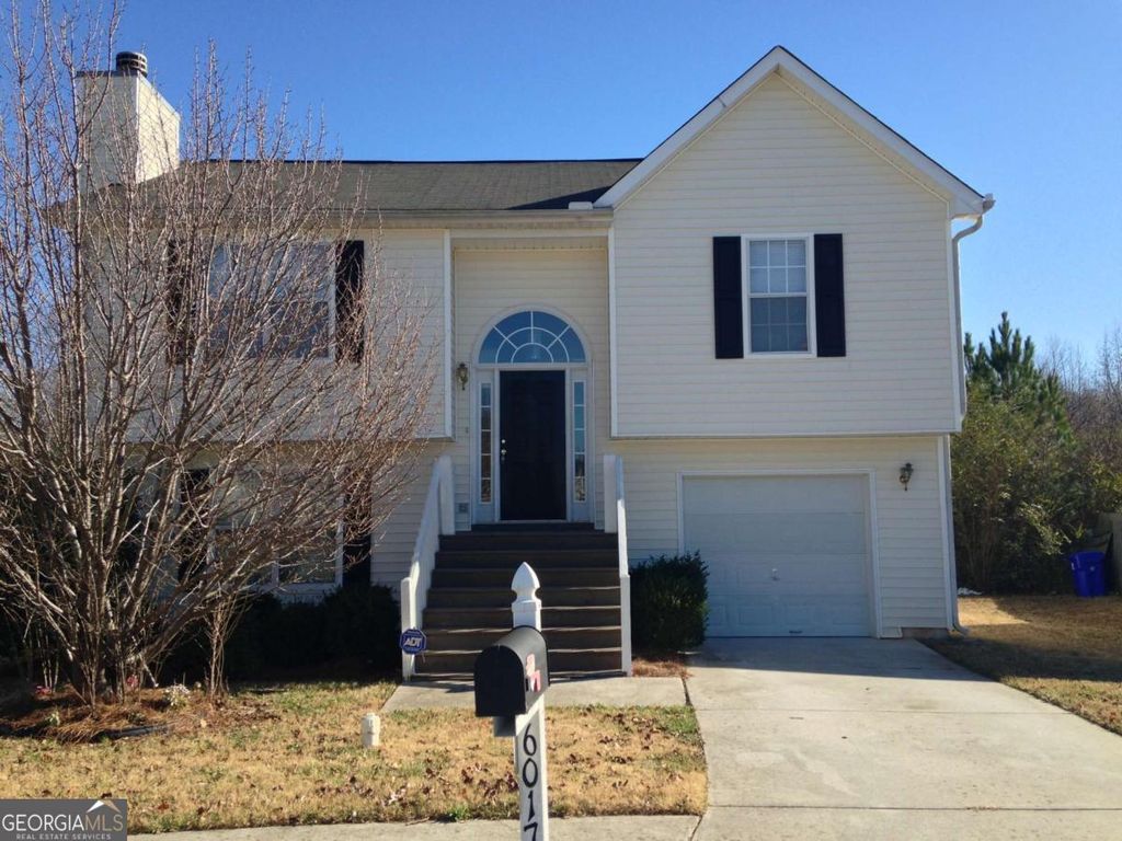 Photo of 6017 Preserve Pass, Fairburn, GA 30213 (MLS # 10801058)