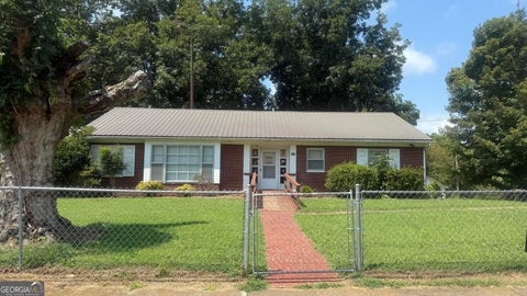 Photo for 308 S Cherokee ST