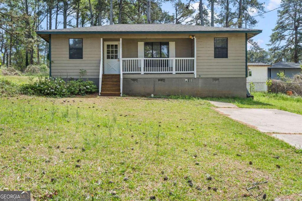 Photo of 977 Conley Road SE, Atlanta, GA 30354 (MLS # 10724190)