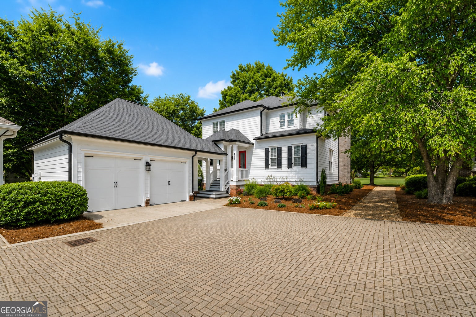 845 Commons PARK