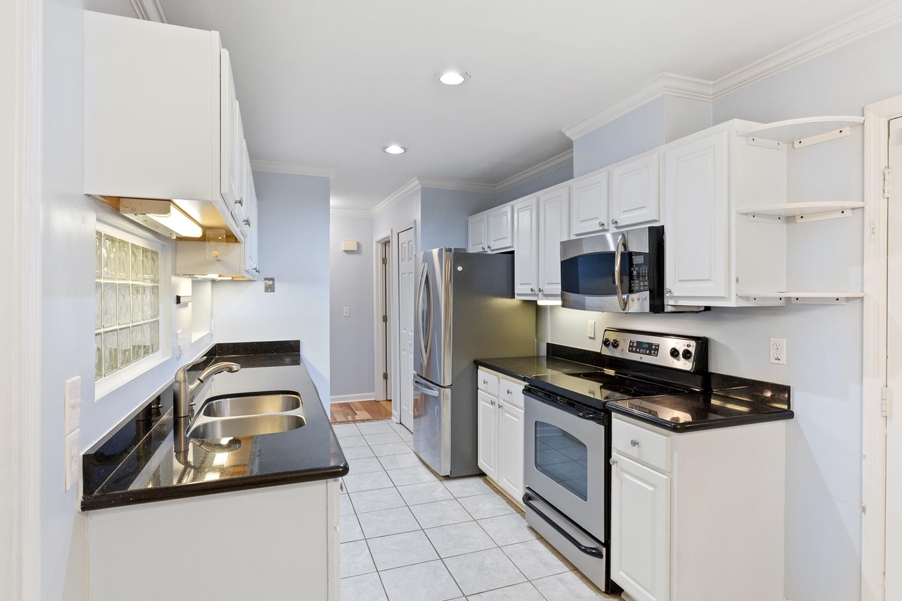 Walden On Lenox - Residential