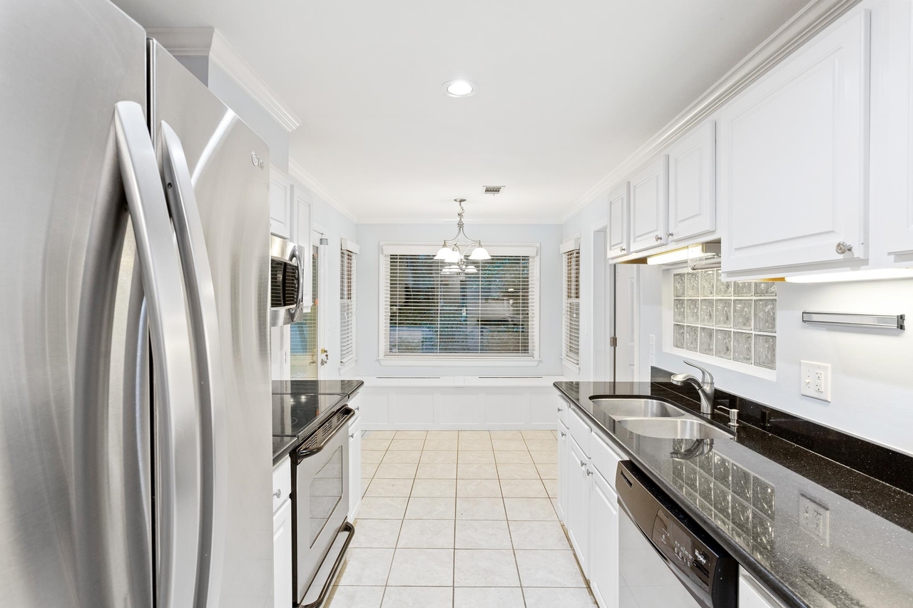 Walden On Lenox - Residential