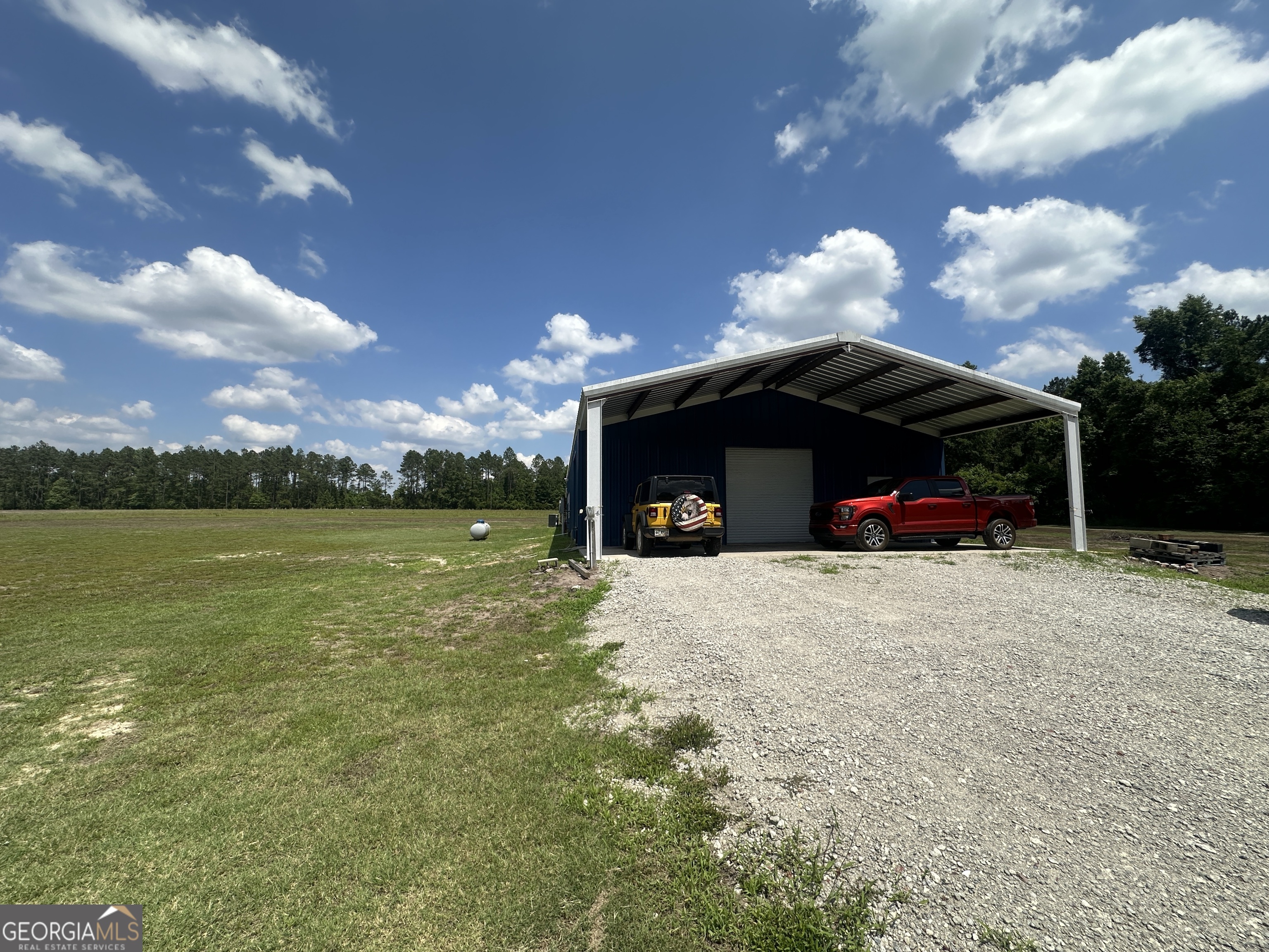 925 Cleary RD