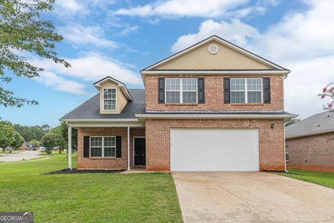 Photo of 425 Bell Flower Trail, Locust Grove, GA 30248 (MLS # 10555261)