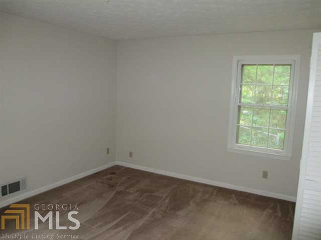 East Riverbend - Residential