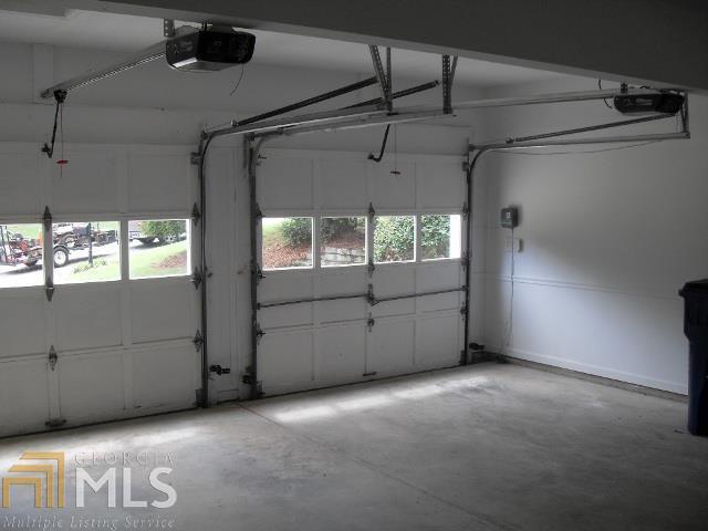 Laurelwood - Residential