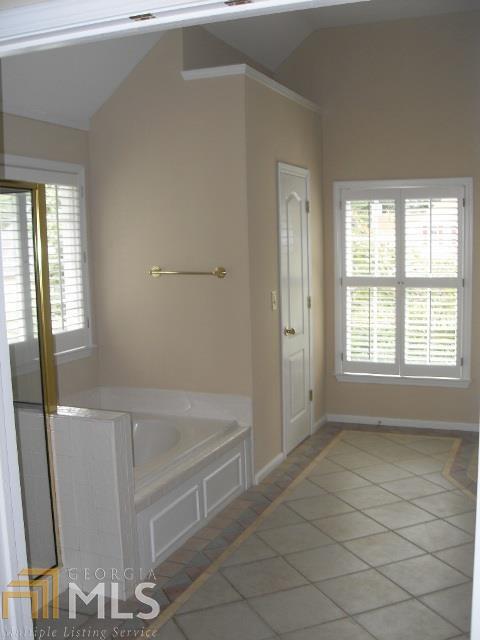 Laurelwood - Residential