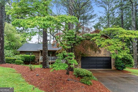 490 Hunters Glen CT Lawrenceville GA 30044