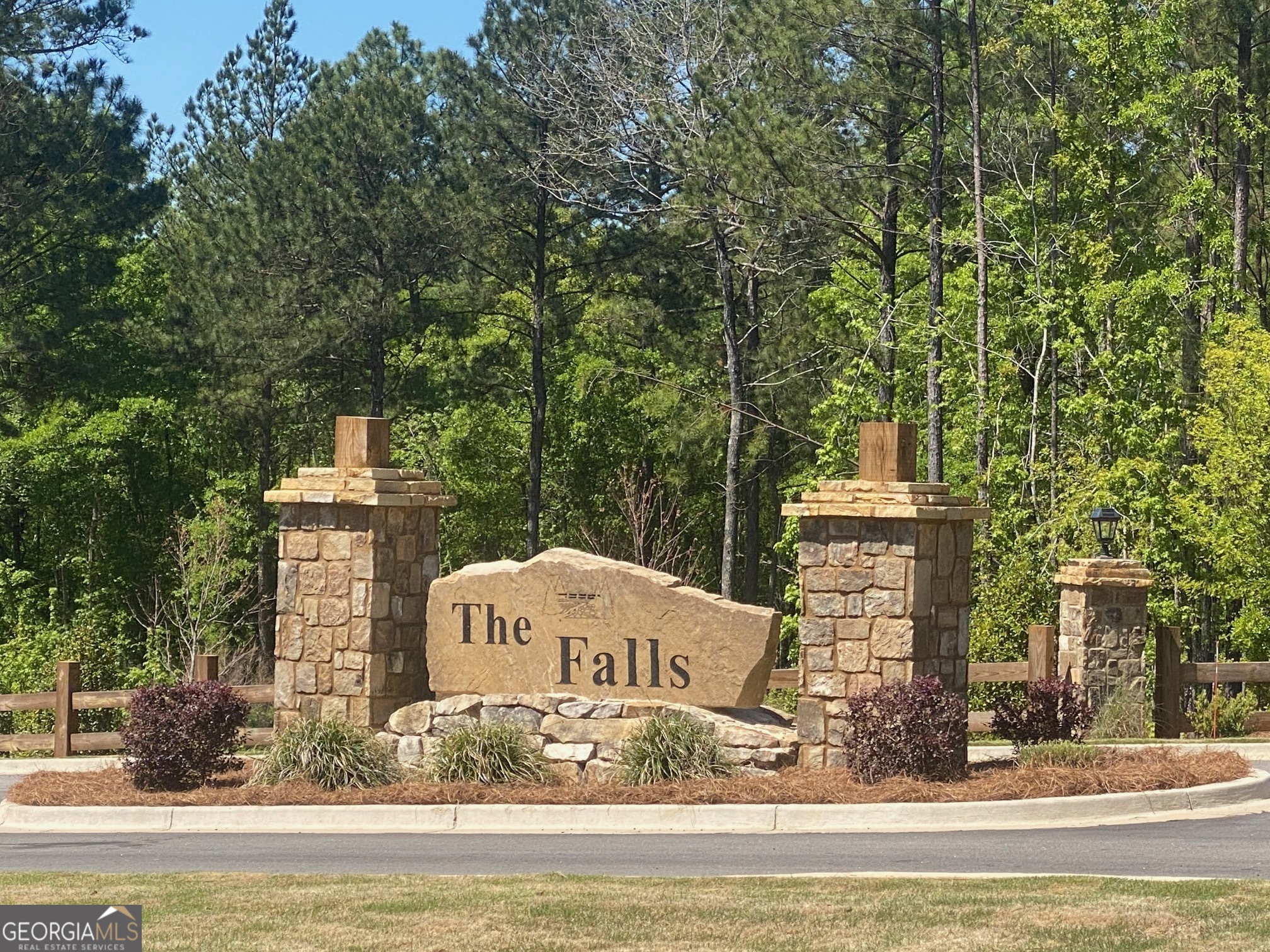 261 Chimney Rock TRL NW