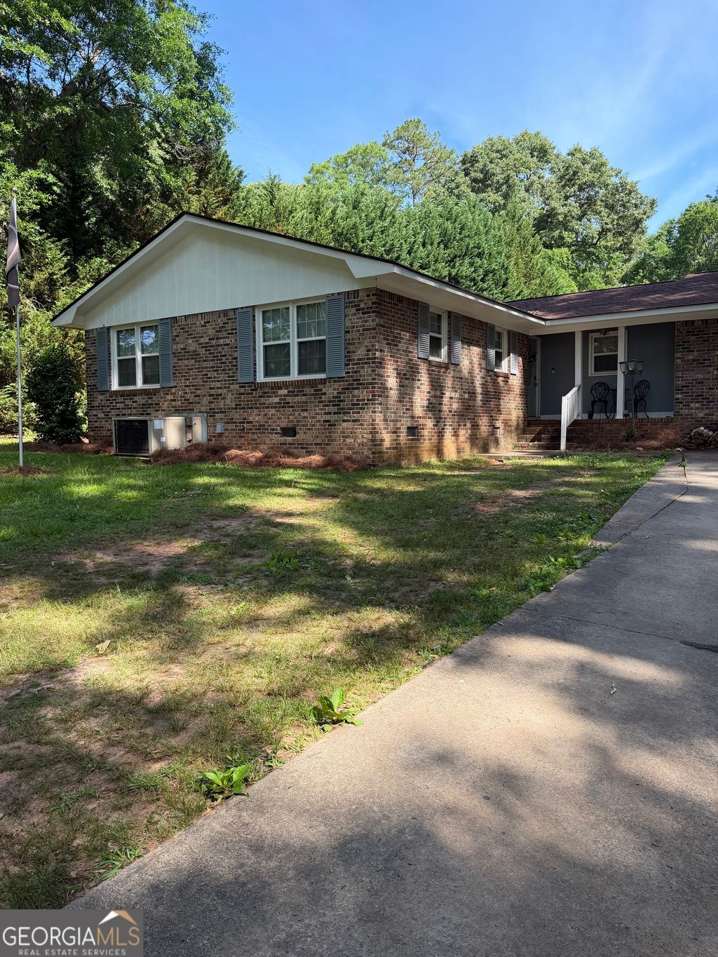 Photo of 103 El Prado Circle, Thomaston, GA 30286 (MLS # 10762394)