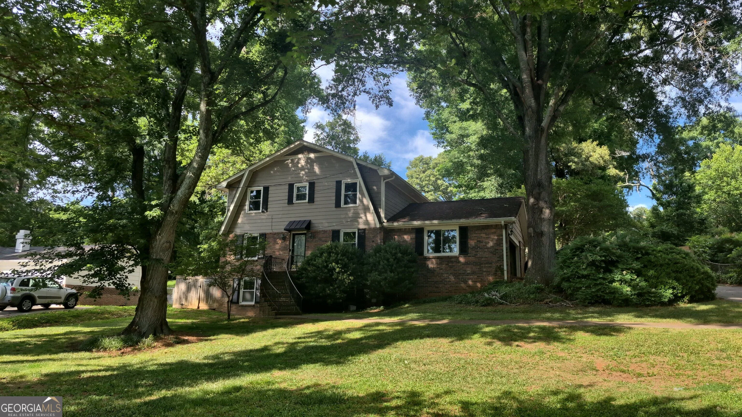 538 Cole Drive SW