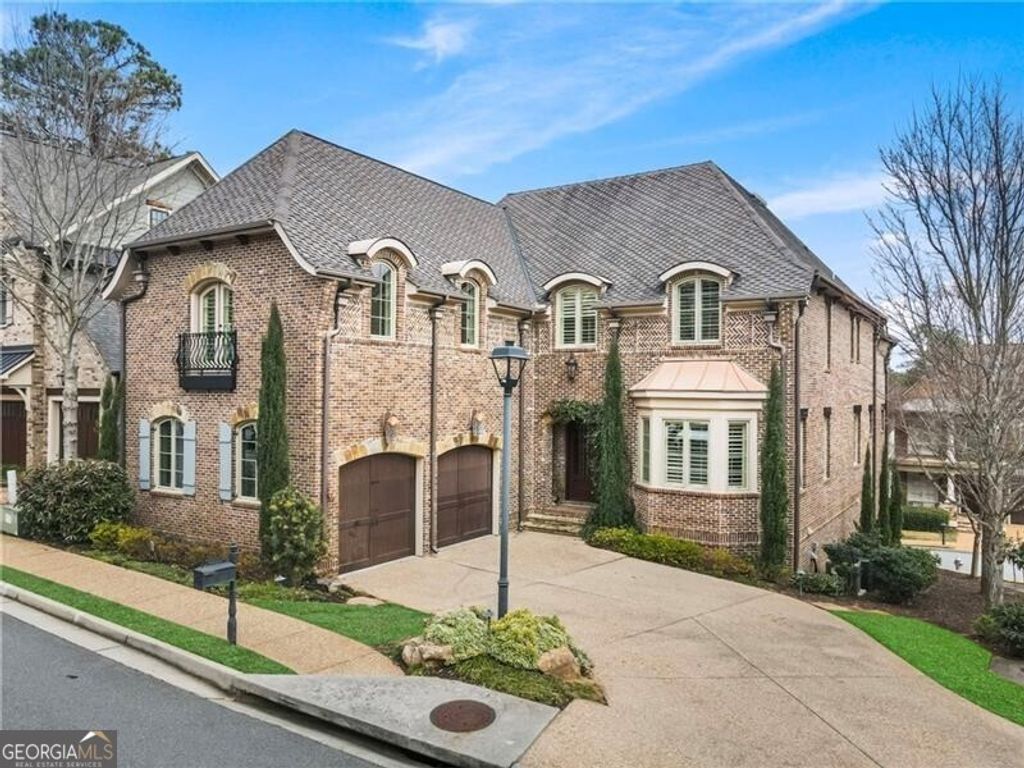 Photo of 3751 Paces Lookout Circle SE, Atlanta, GA 30339 (MLS # 10695374)