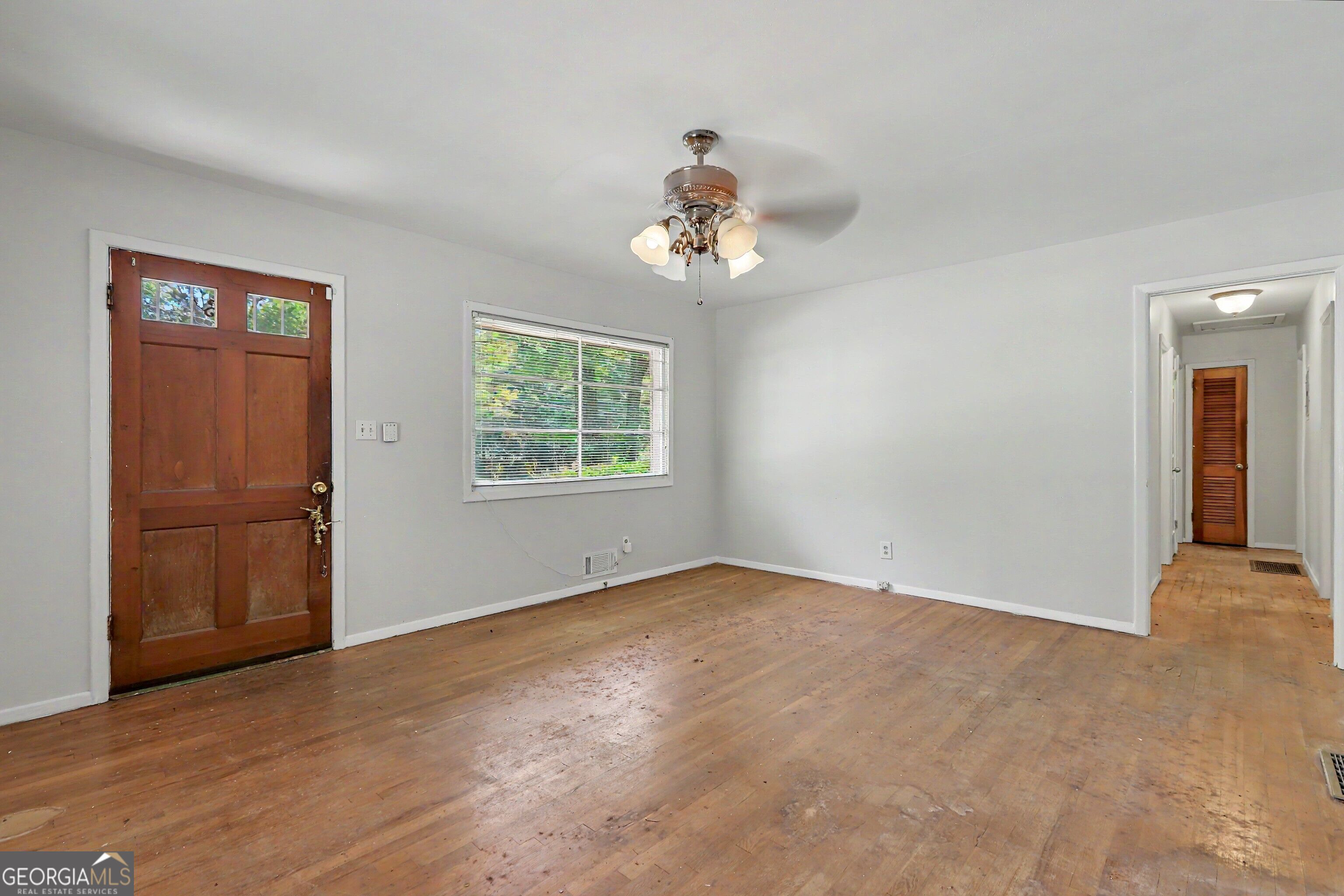 3525 Larkspur TER