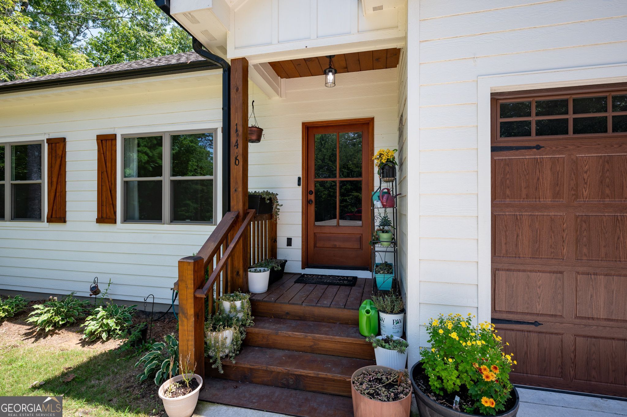 146 Hackney TRL