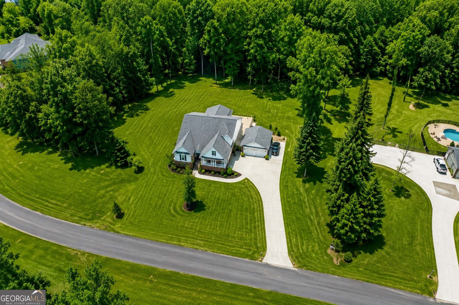 246 Emmaline LN
