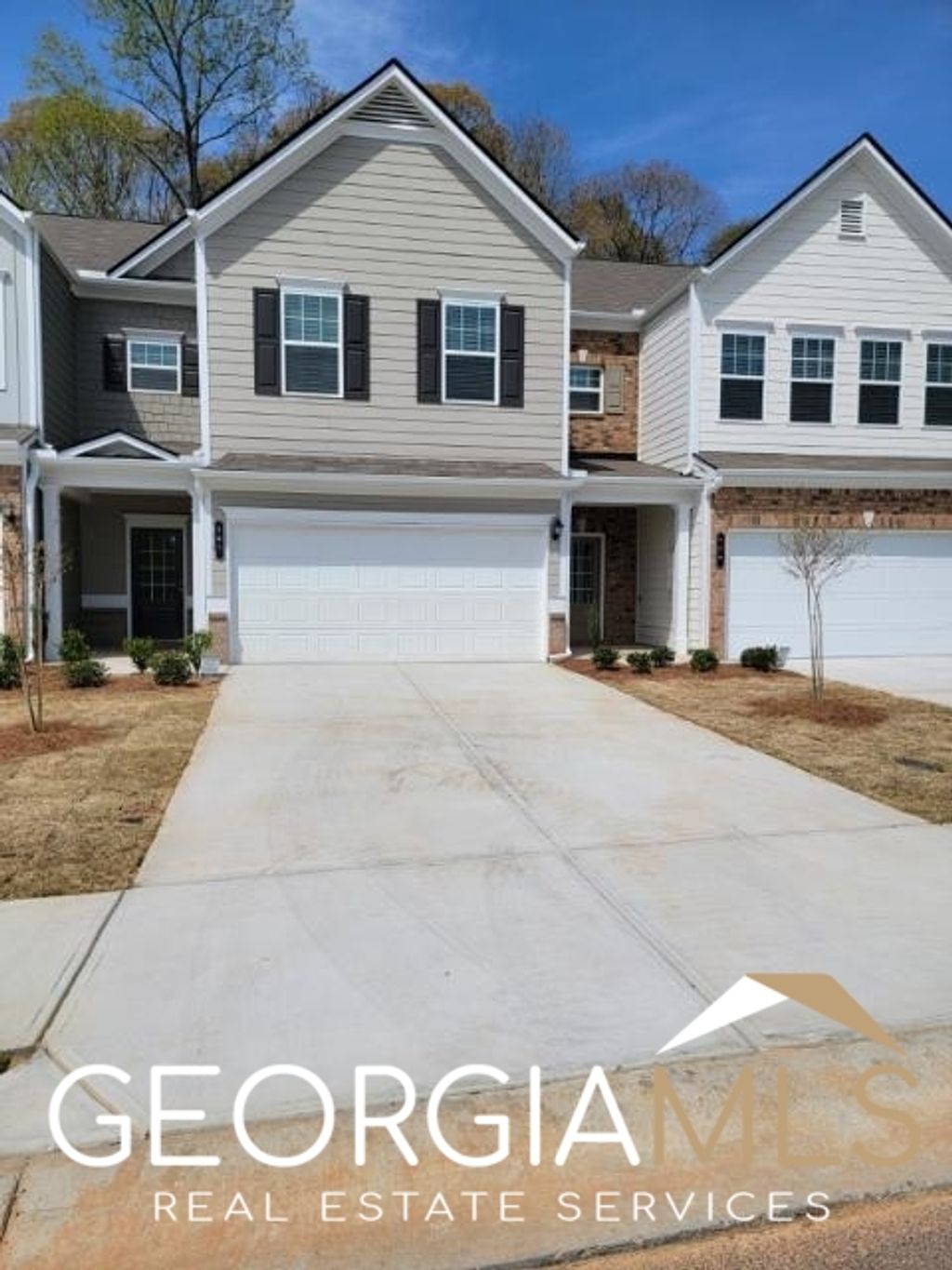 Photo of 160 Madison Bend, Holly Springs, GA 30188 (MLS # 10674189)