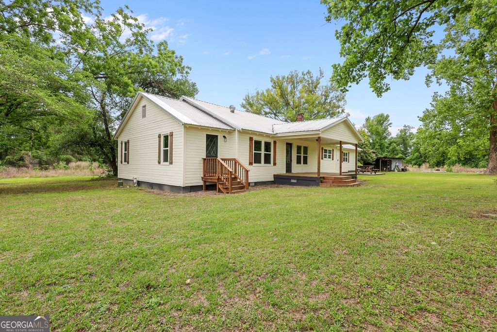 Photo of 1535 W River Road, Rhine, GA 31077 (MLS # 10766764)