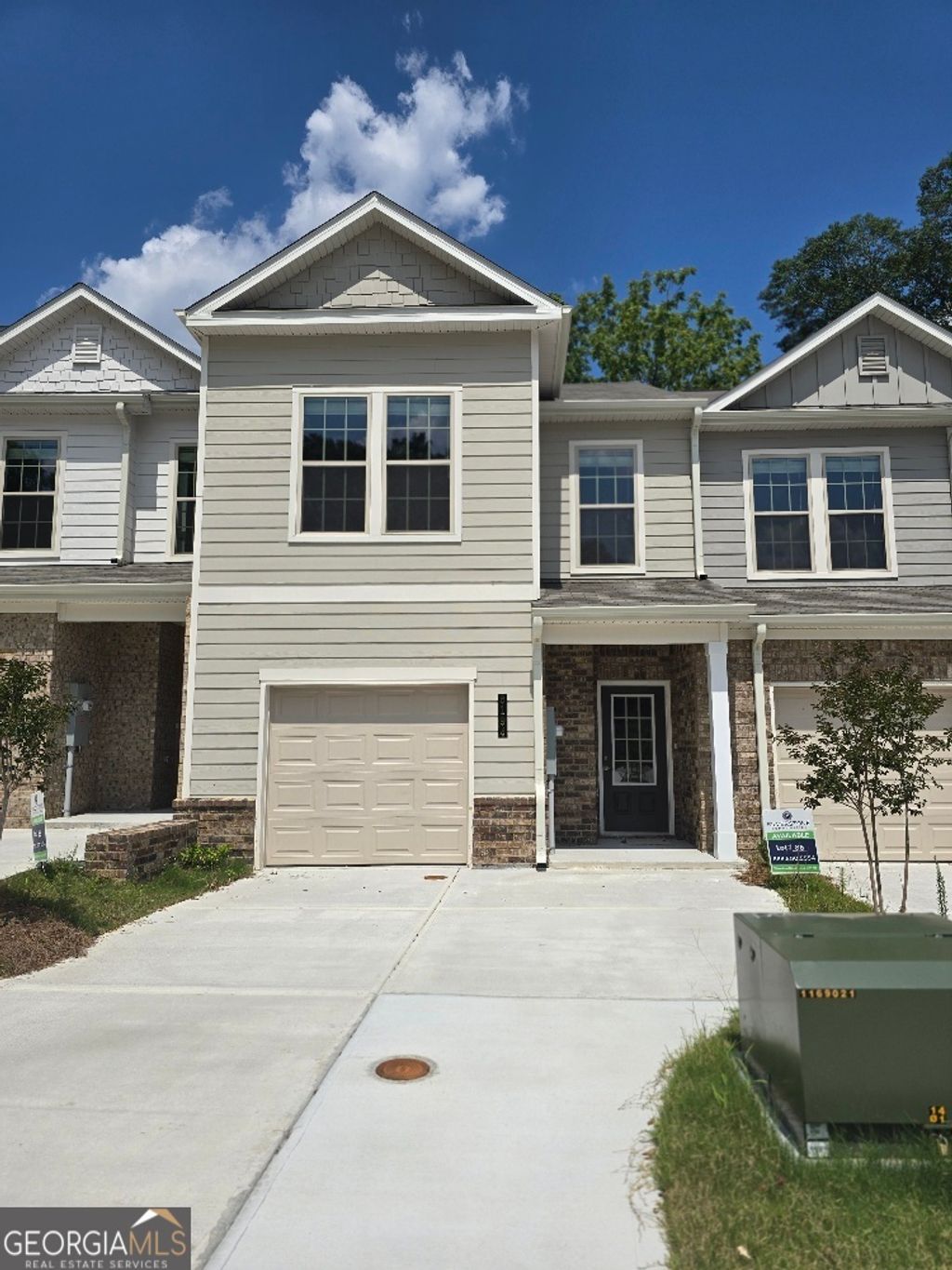 Photo of 6194 Ripple Way #86, South Fulton, GA 30349 (MLS # 10702351)