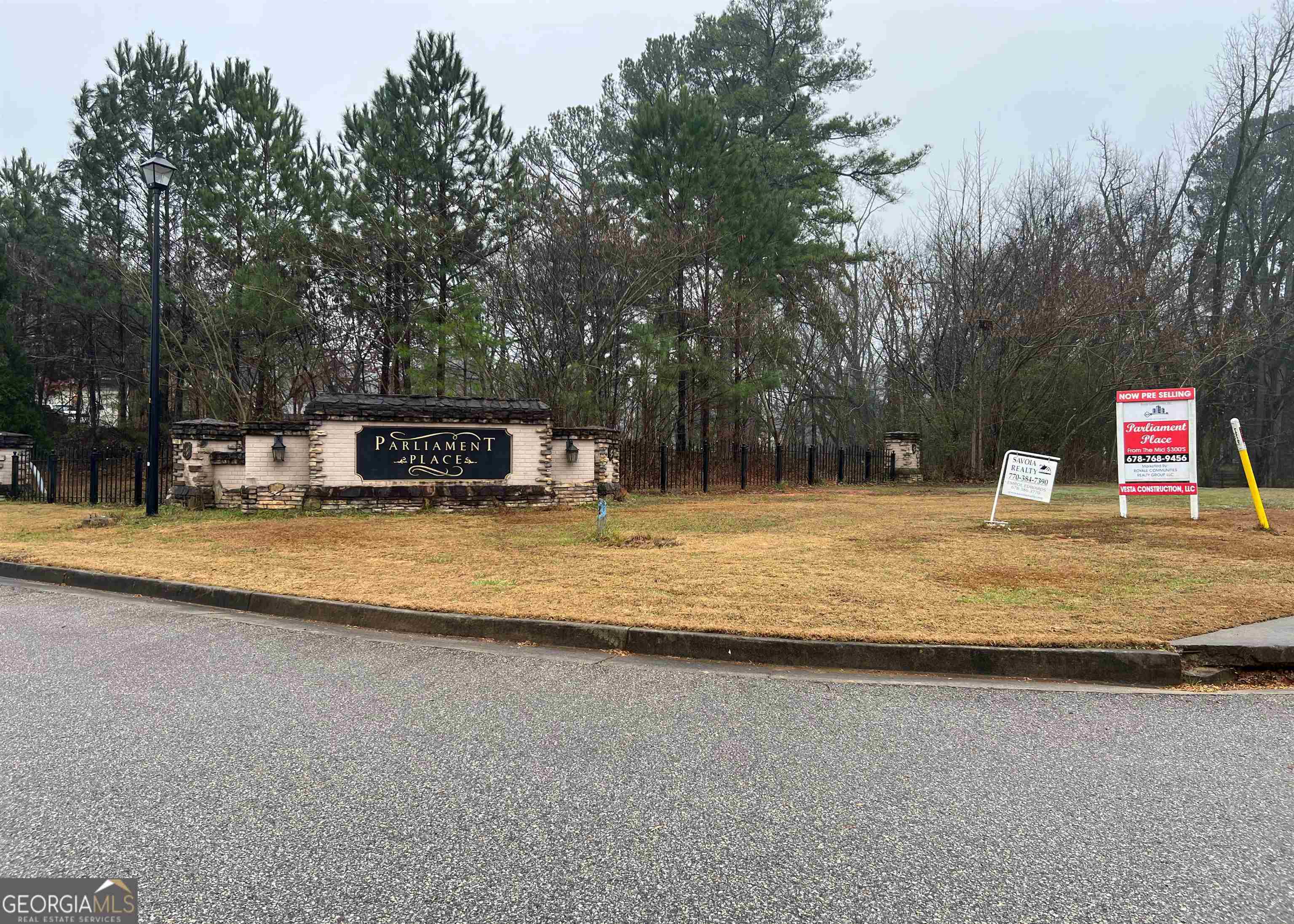 One of best lot in the subdivision, ready to build your dream homes, it is a basement floor plant lot, electric, gas and Hight speed internet are available from the street, this property is in the growing part of Atlanta area, about 28 miles from Atlanta Hartsfield Jackson International Airport.