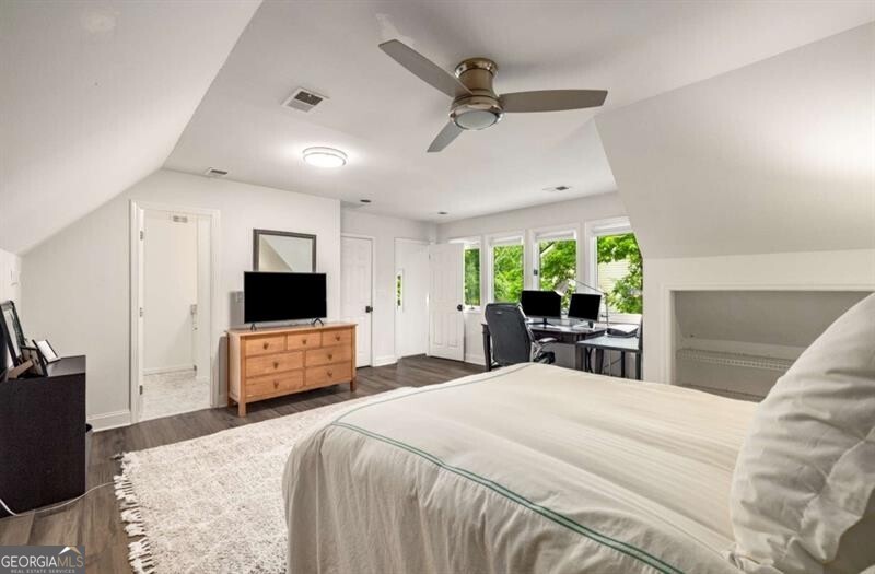 Surrey Place - Residential