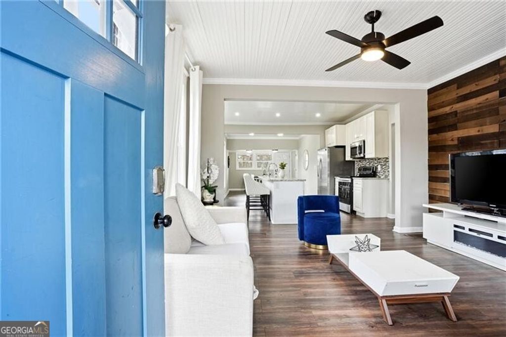 Photo of 1545 Westview Street SW, Atlanta, GA 30310 (MLS # 10673051)