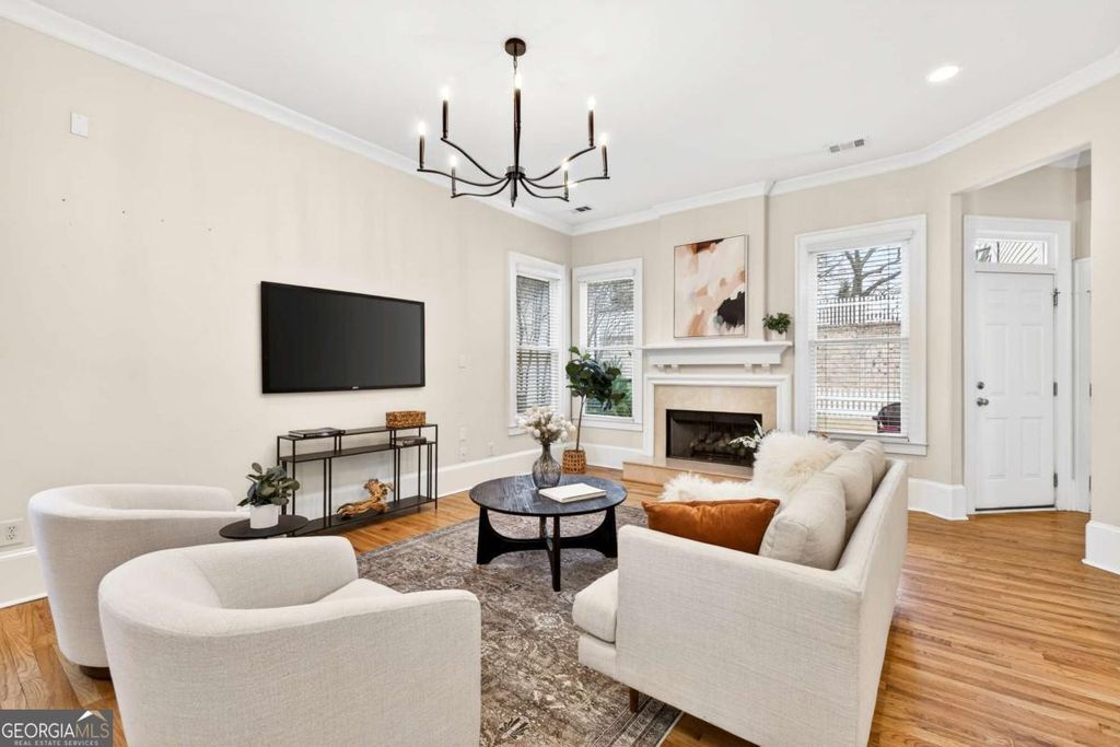 Photo of 410 Carter Avenue SE, Atlanta, GA 30317 (MLS # 10687019)