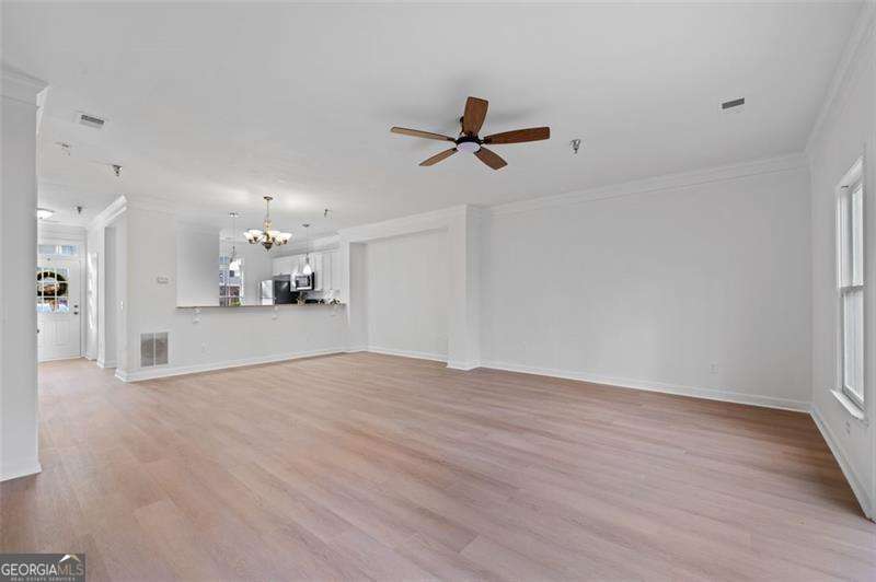 1270 Harris Commons PL