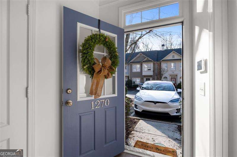 1270 Harris Commons PL