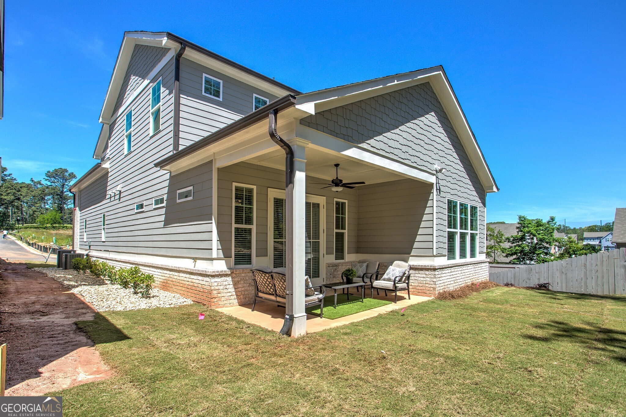 Promenade Ridge - Residential