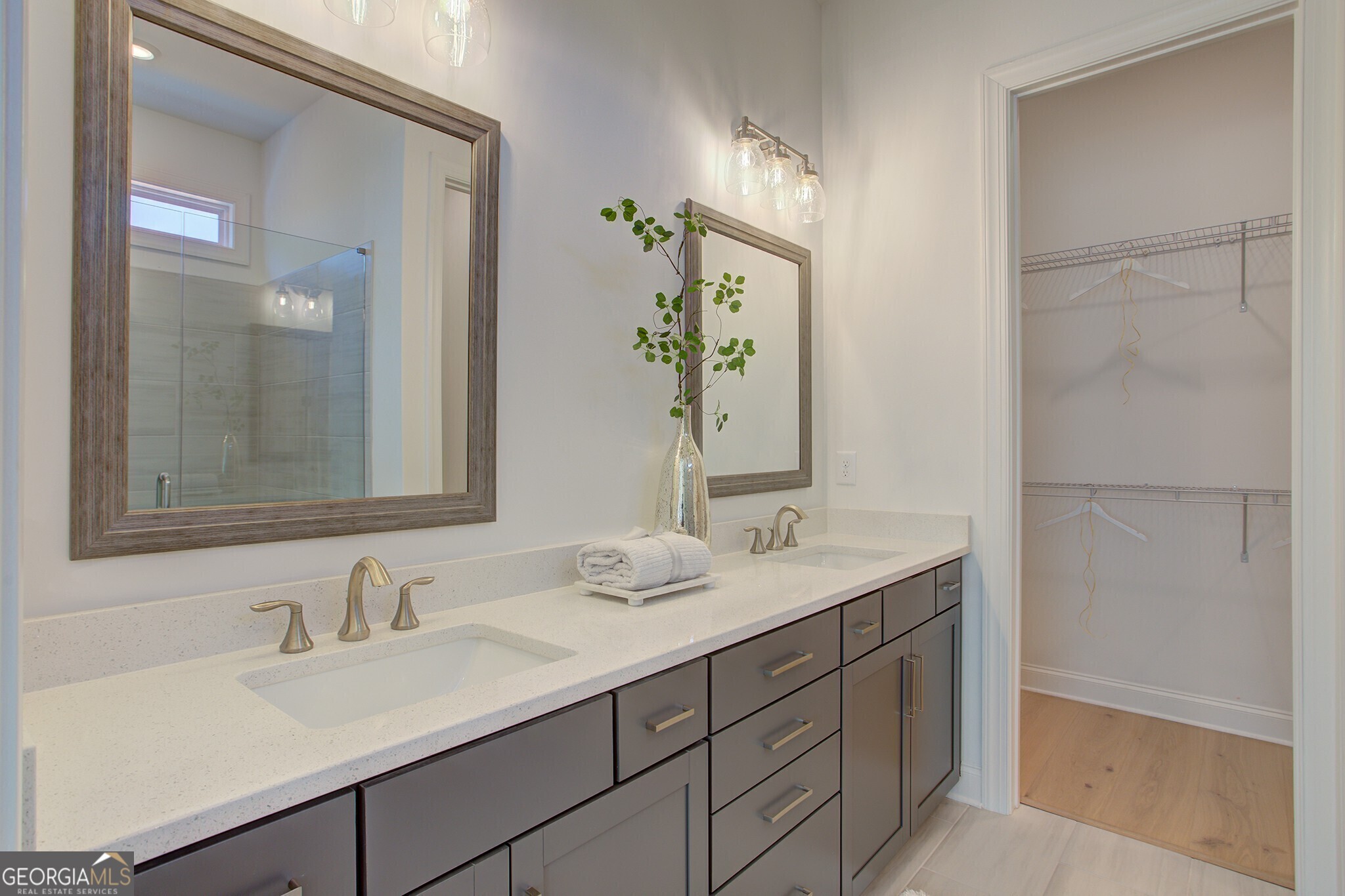 Promenade Ridge - Residential