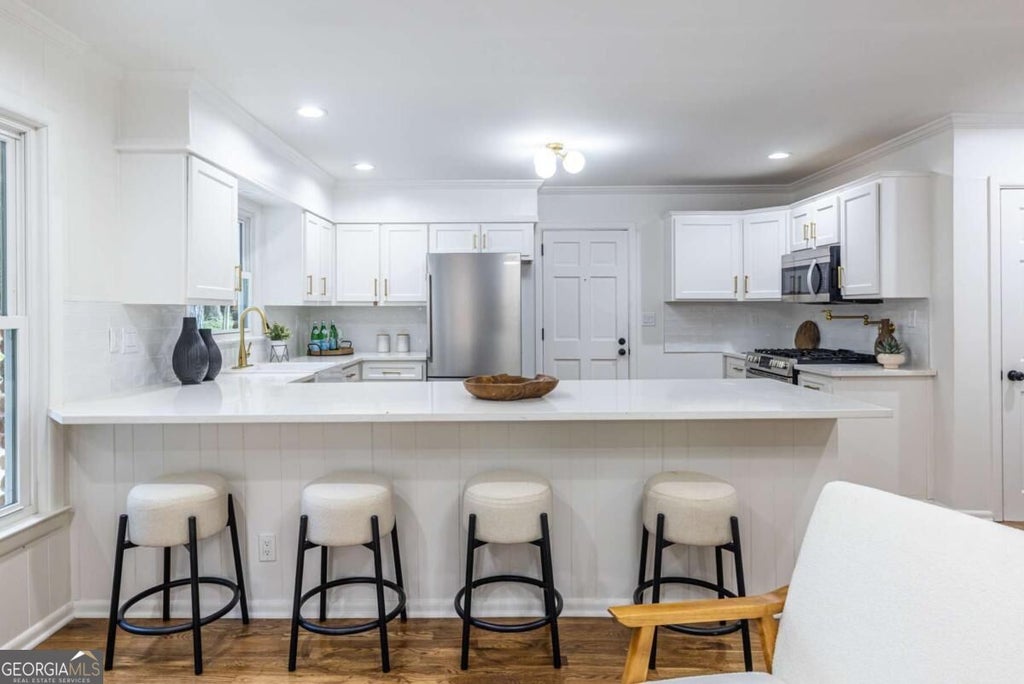 Photo of 693 N Superior Avenue, Decatur, GA 30033 (MLS # 10880791)