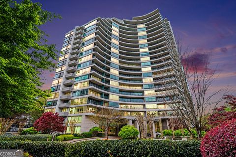 Photo of 700 Park Regency Place NE #1203, Atlanta, GA 30326 (MLS # 10723991)