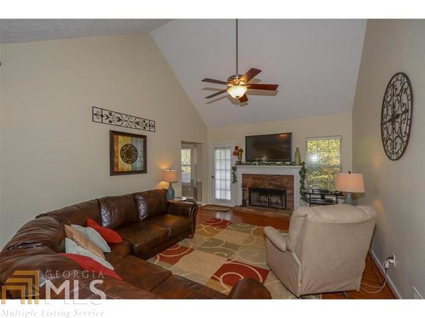 Chimney Springs - Residential
