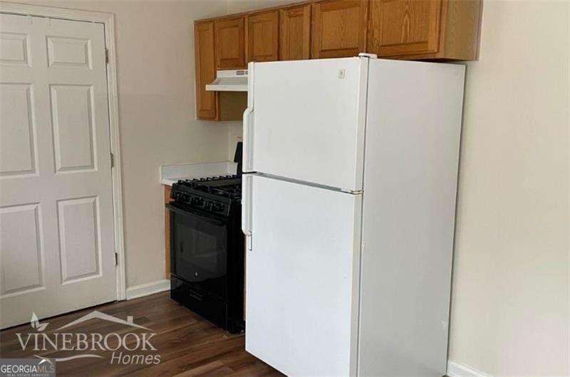 504 Edgewood TRCE