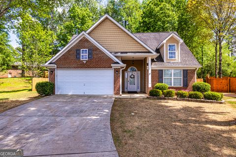 A home in Newnan