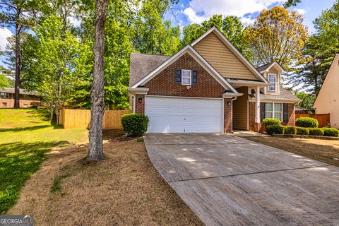 A home in Newnan