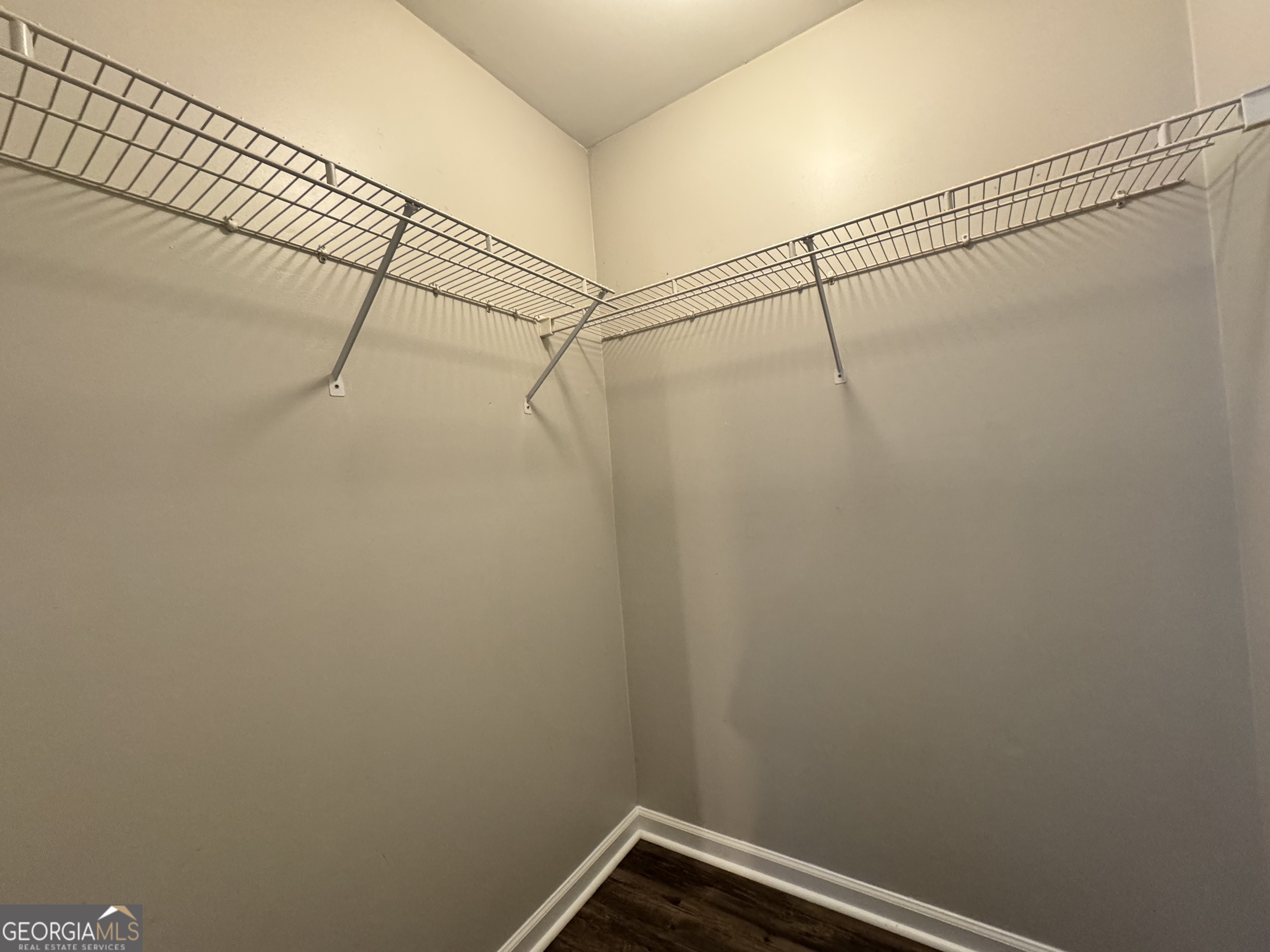 GROVE PARK IN TOWNE LAKE - Residential Lease