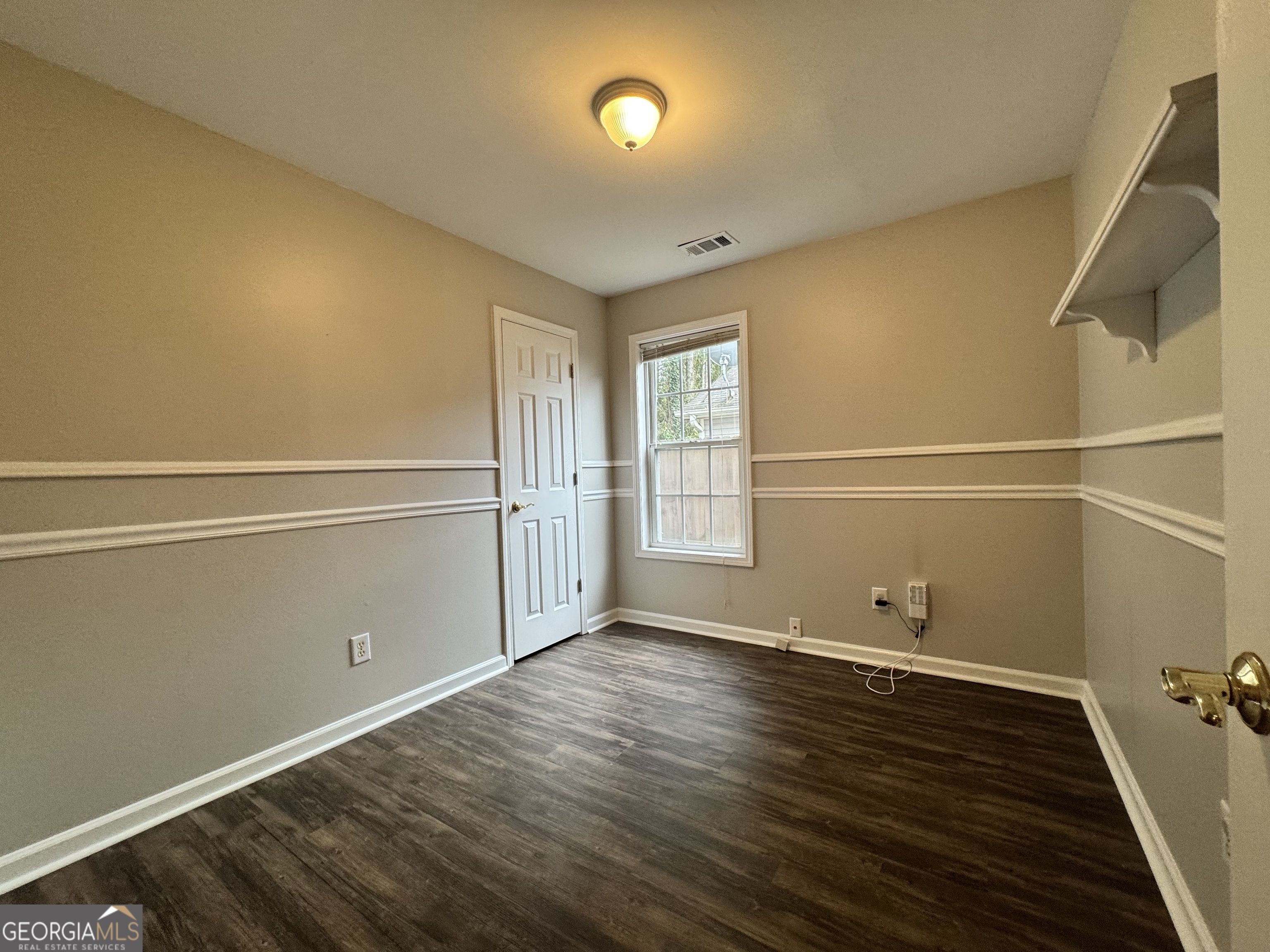 GROVE PARK IN TOWNE LAKE - Residential Lease