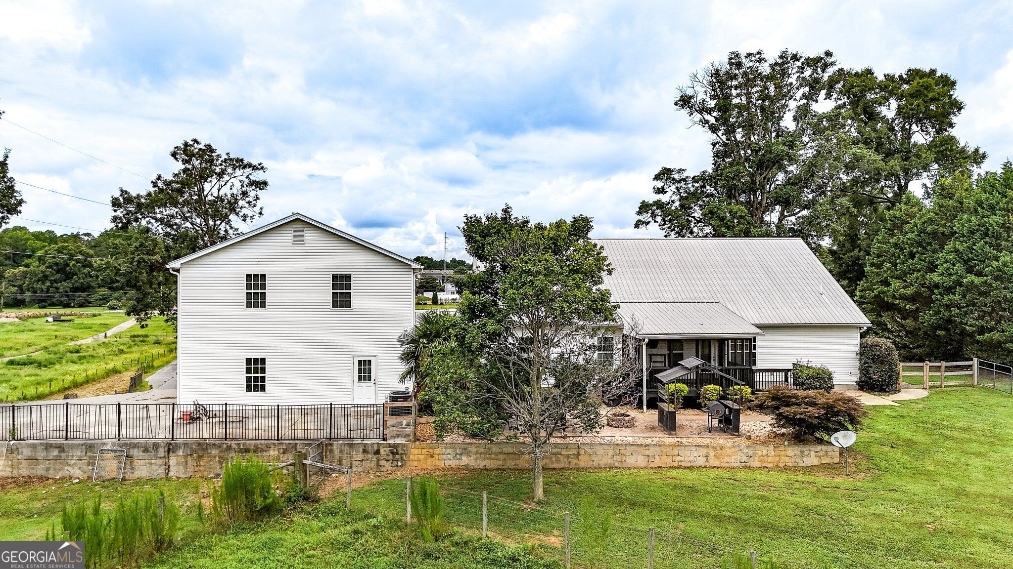30 Sullins RD NW