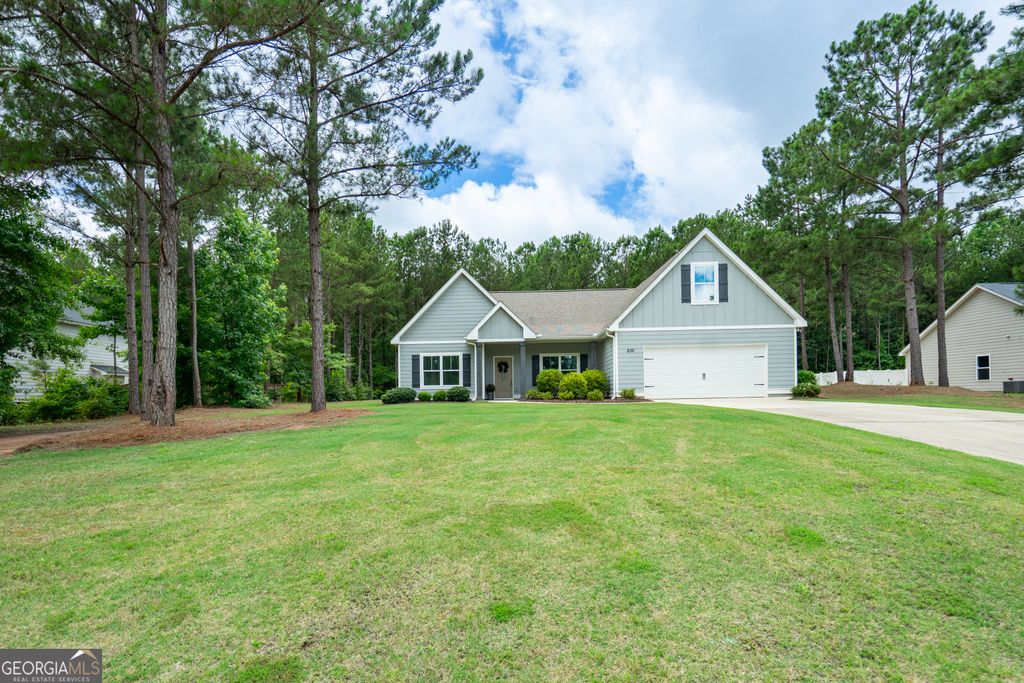 Photo of 200 Fenwick Farms Drive, Lagrange, GA 30241 (MLS # 10788325)