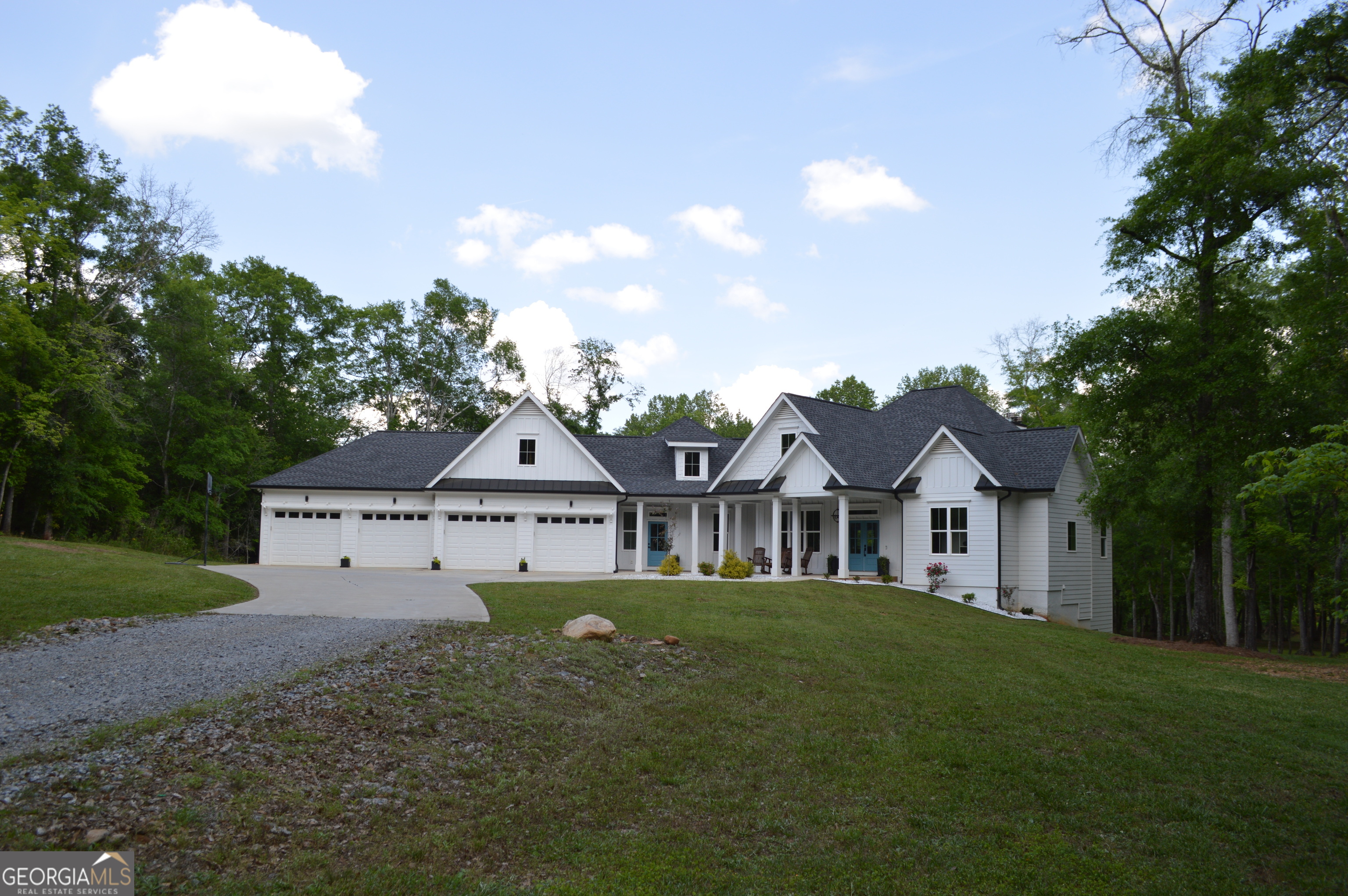8 Ripplewood TRL