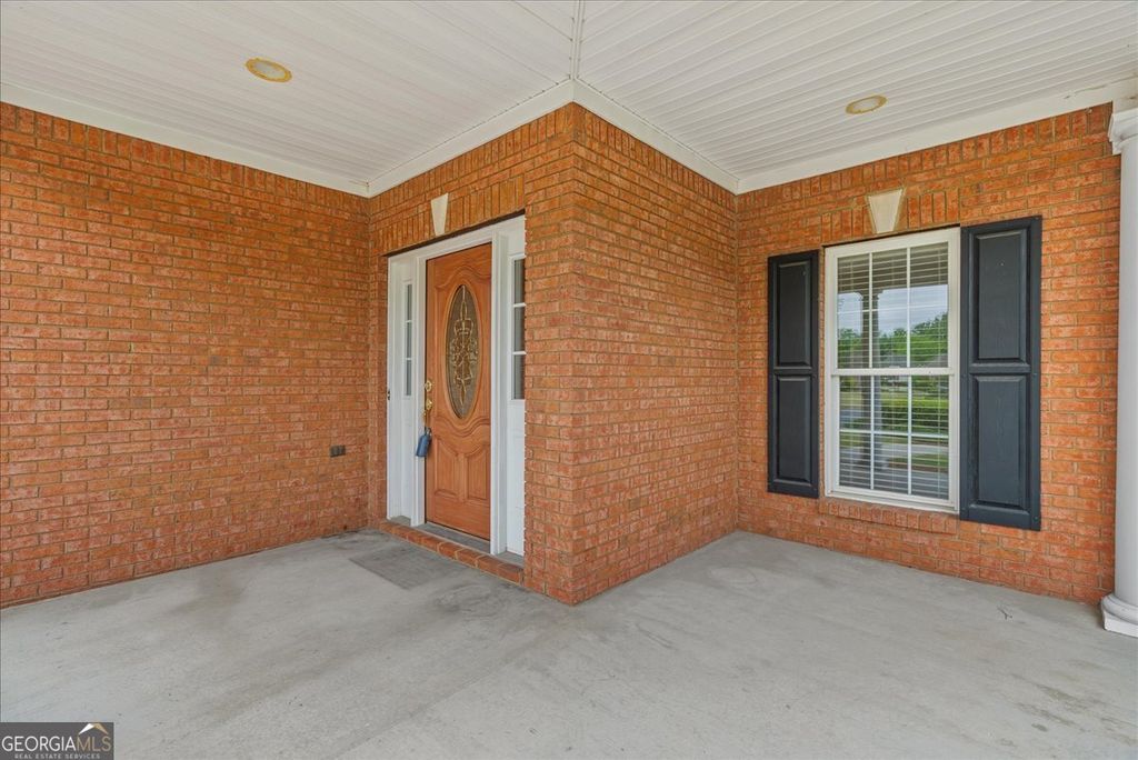 Photo of 117 Vinings Way SE, Calhoun, GA 30701 (MLS # 10754297)