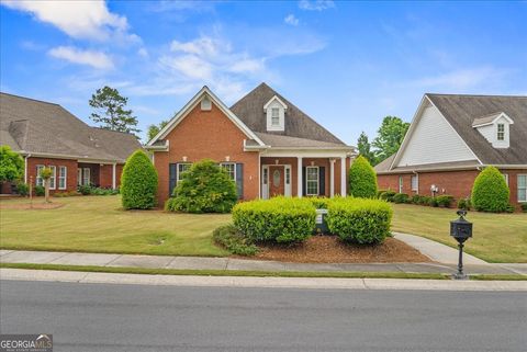 Photo of 117 Vinings Way SE, Calhoun, GA 30701 (MLS # 10754297)