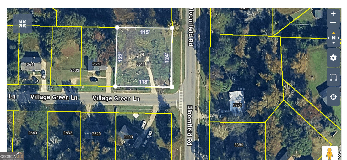 2611 Village Green LN